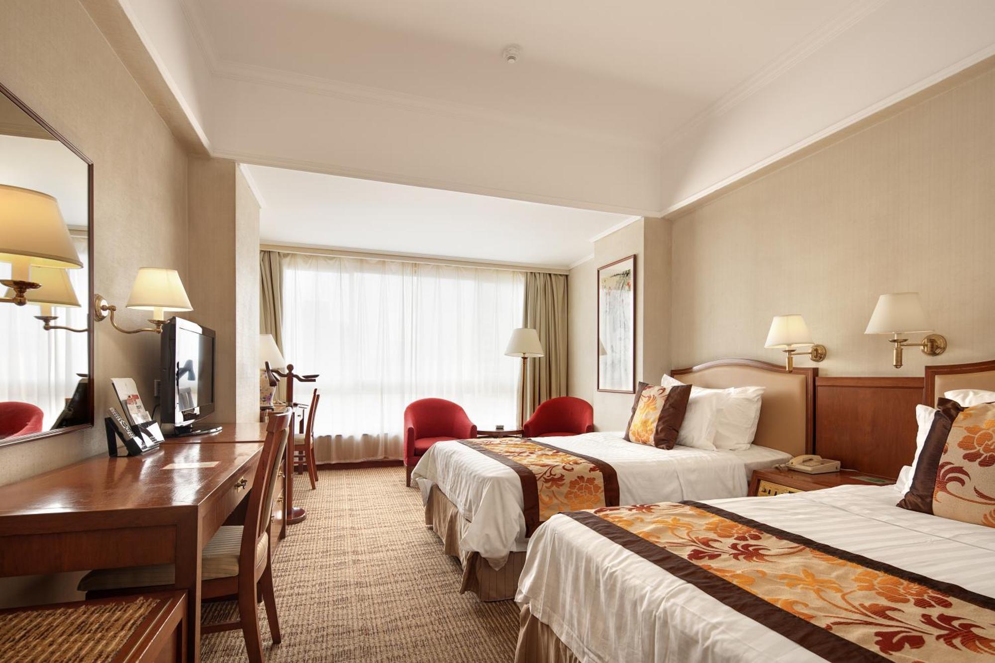 Citic Ningbo International Hotel Exterior photo